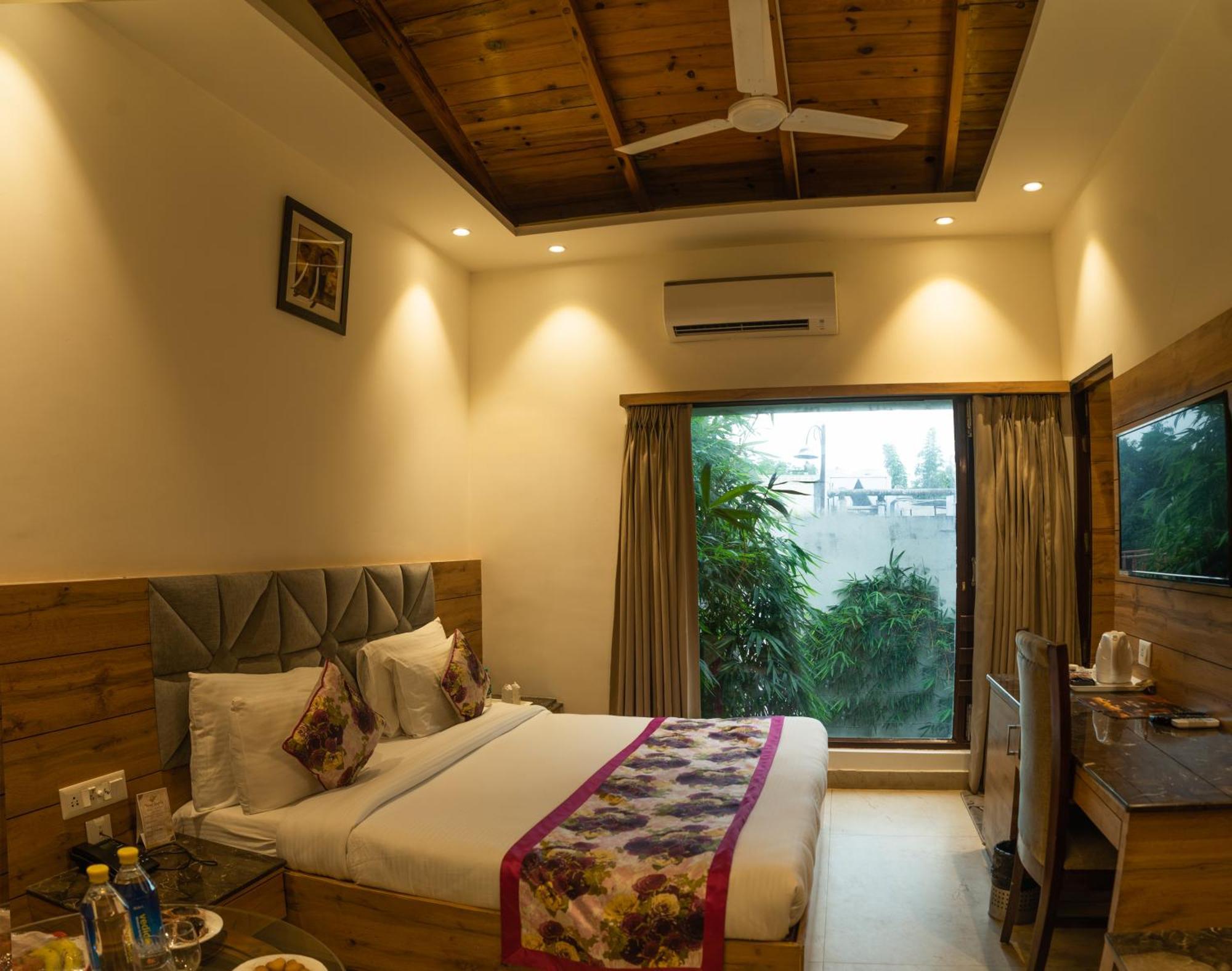 Wood Castle Spa & Resort Dhikuli Εξωτερικό φωτογραφία